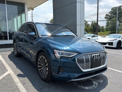 2019 Audi e-tron Prestige