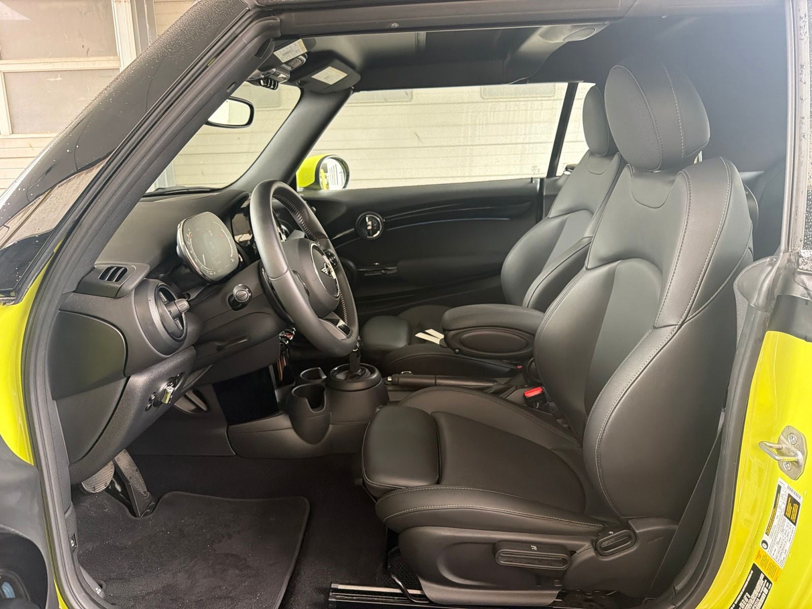 2023 MINI Cooper S Base