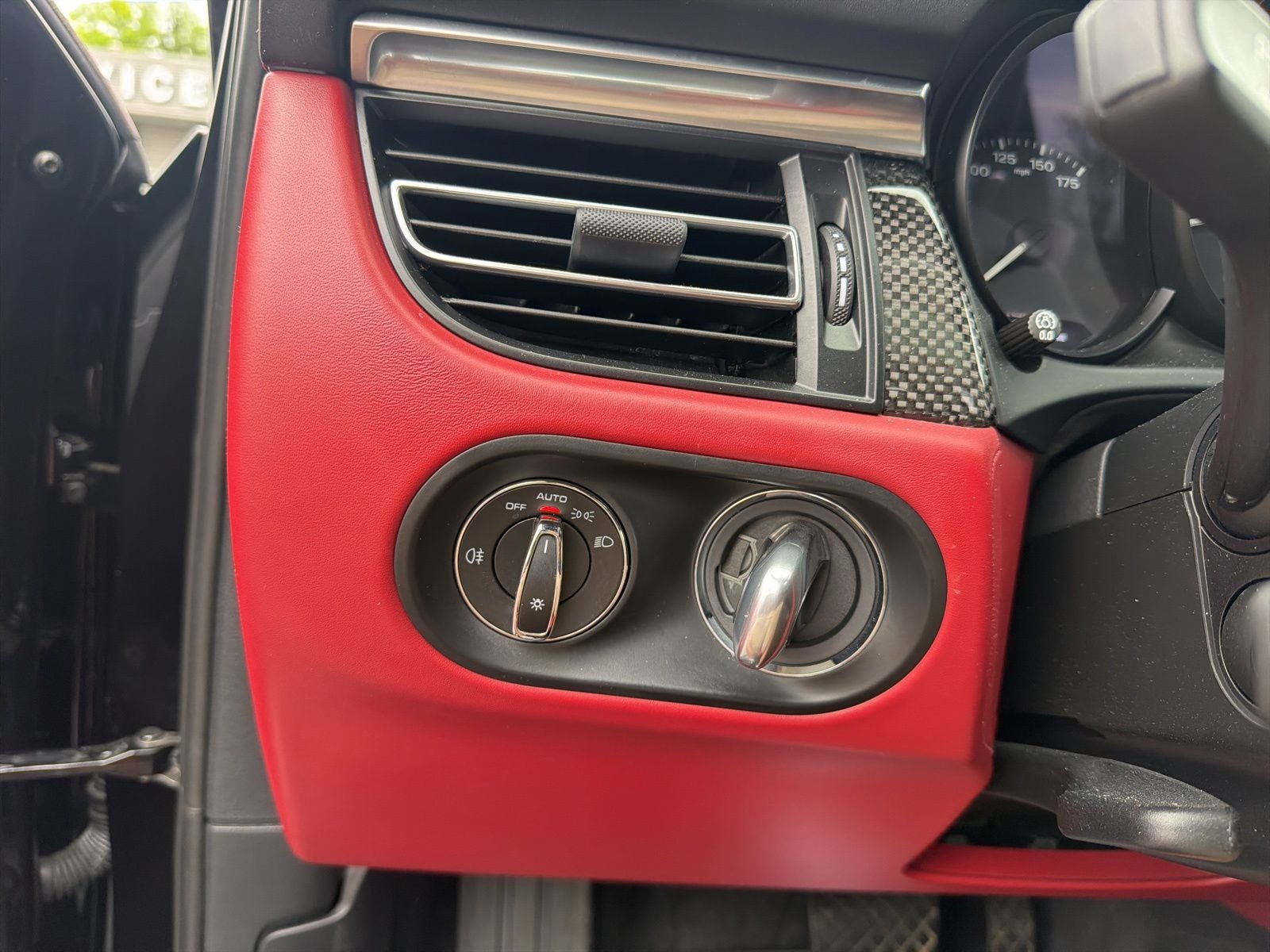 2023 Porsche Macan GTS