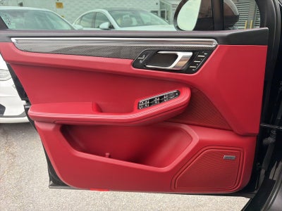 2023 Porsche Macan GTS