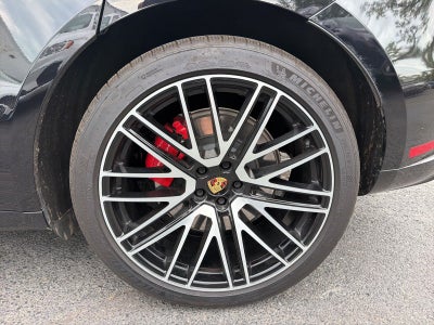 2023 Porsche Macan GTS