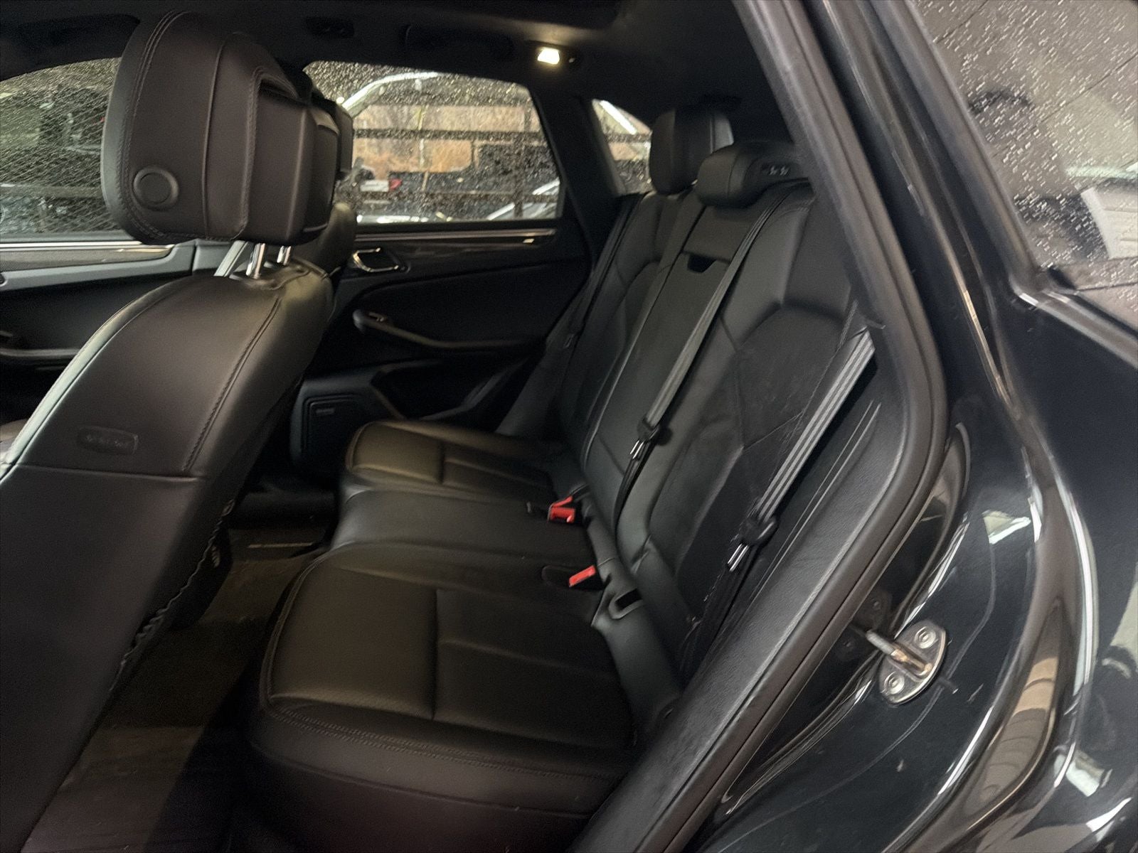 2017 Porsche Macan Turbo