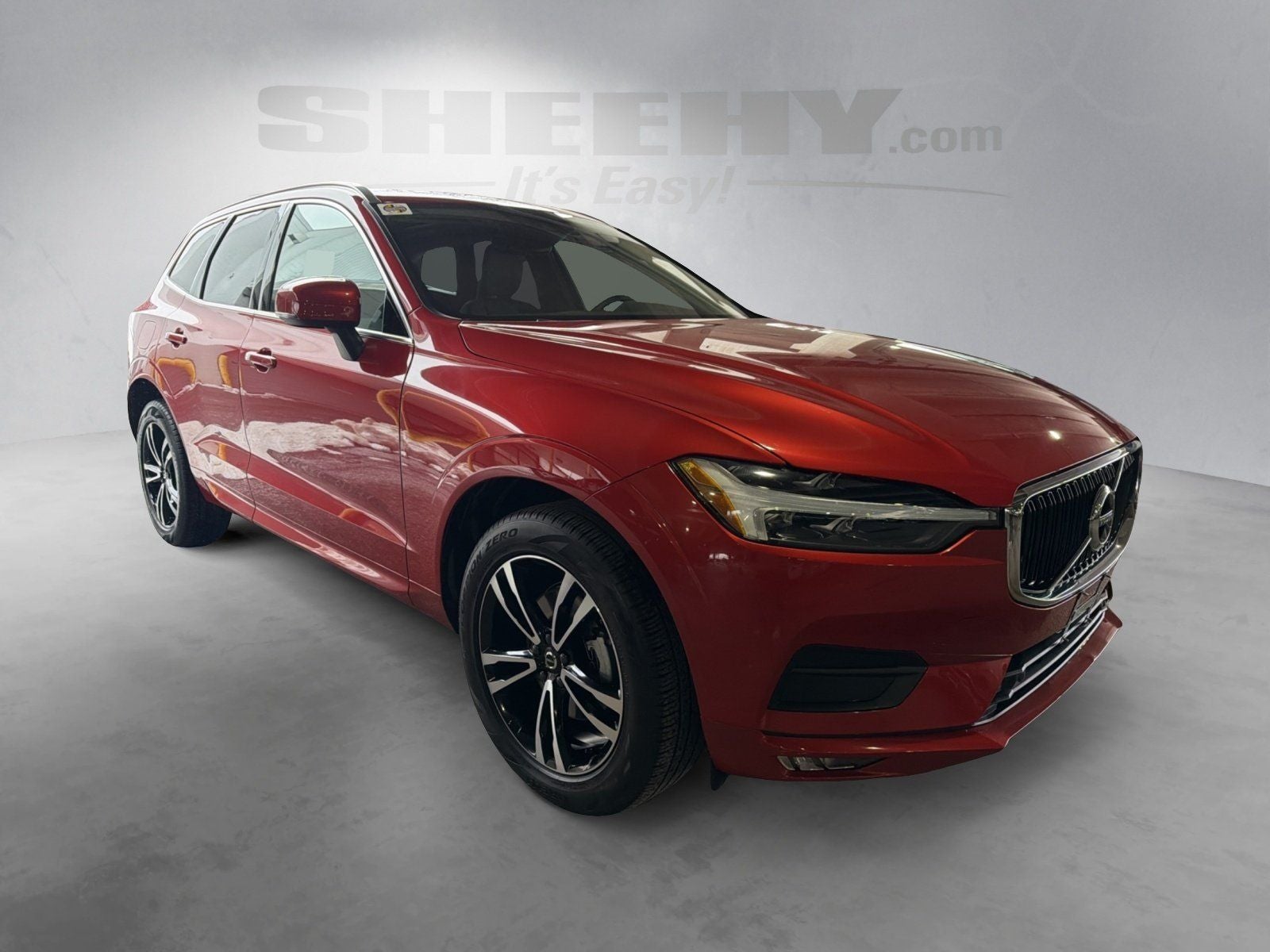 2021 Volvo XC60 T5 Momentum