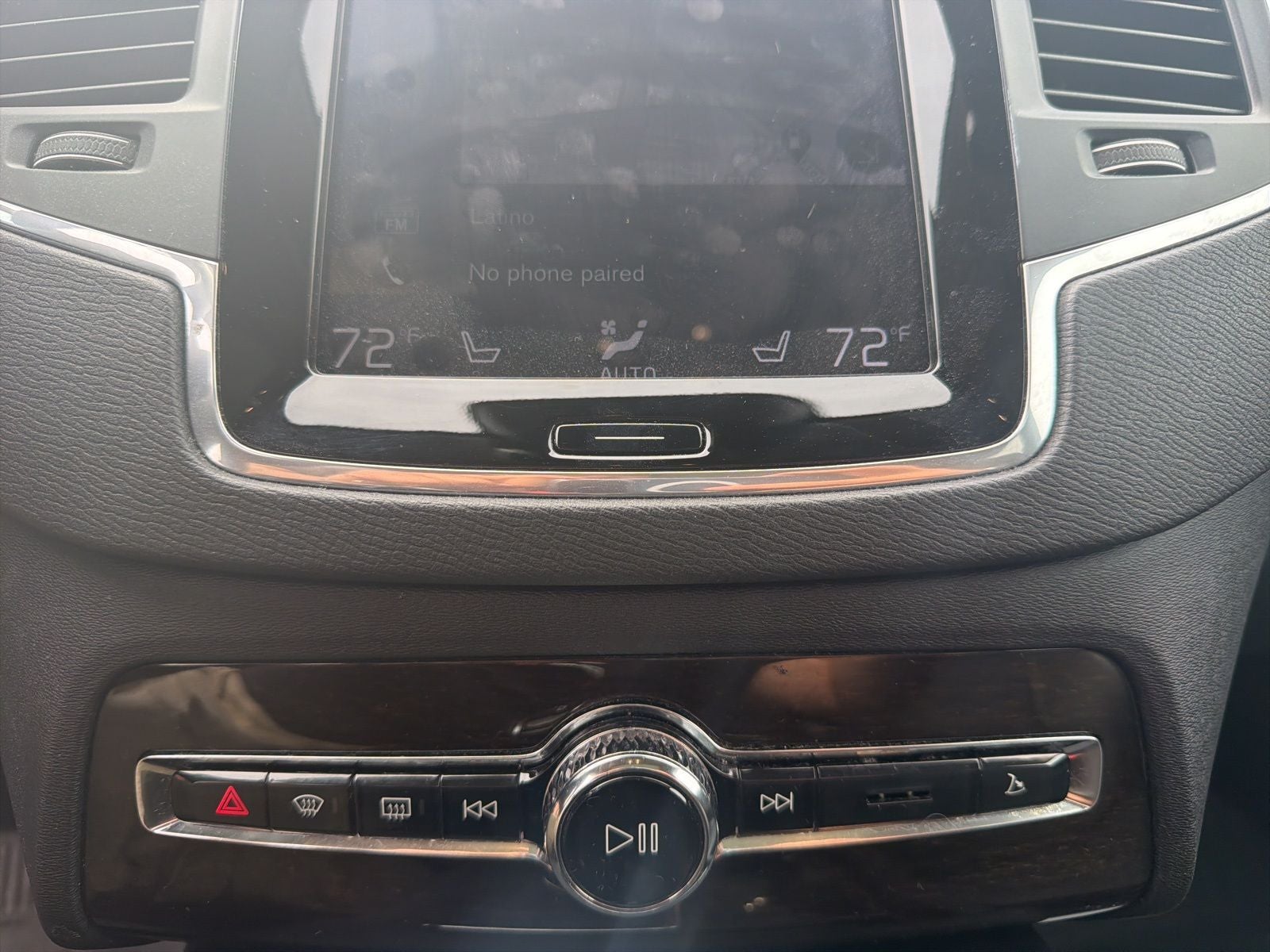 2019 Volvo XC90 T6 Momentum