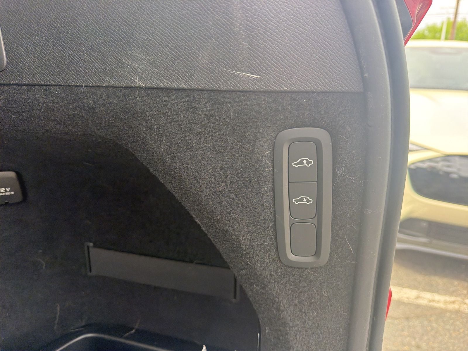 2019 Volvo XC90 T6 Momentum