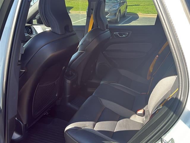 2022 Volvo XC60 Recharge Plug-In Hybrid T8 Polestar Engineered