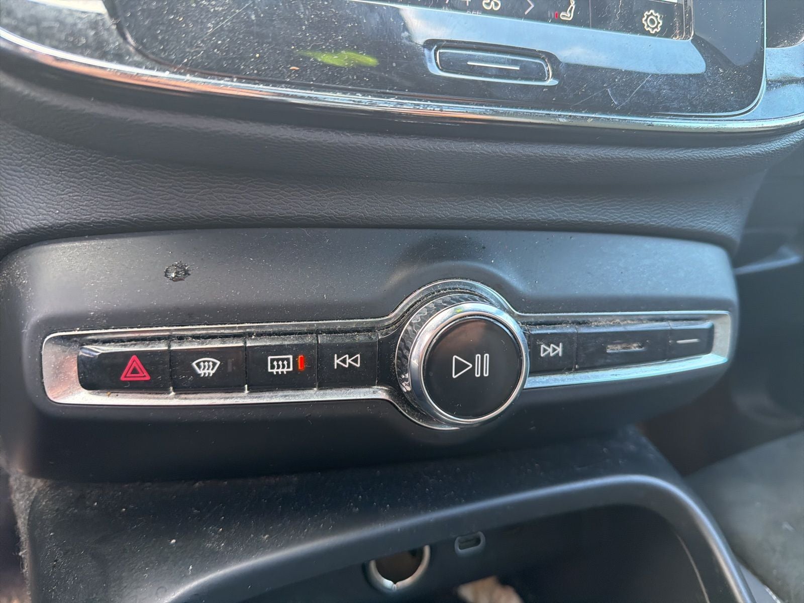 2022 Volvo XC40 Recharge Pure Electric P8 Plus