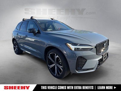 2024 Volvo XC60 B5 Ultimate Dark Theme