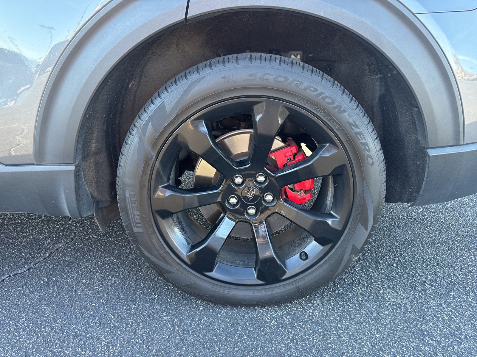 2021 Ford Explorer ST