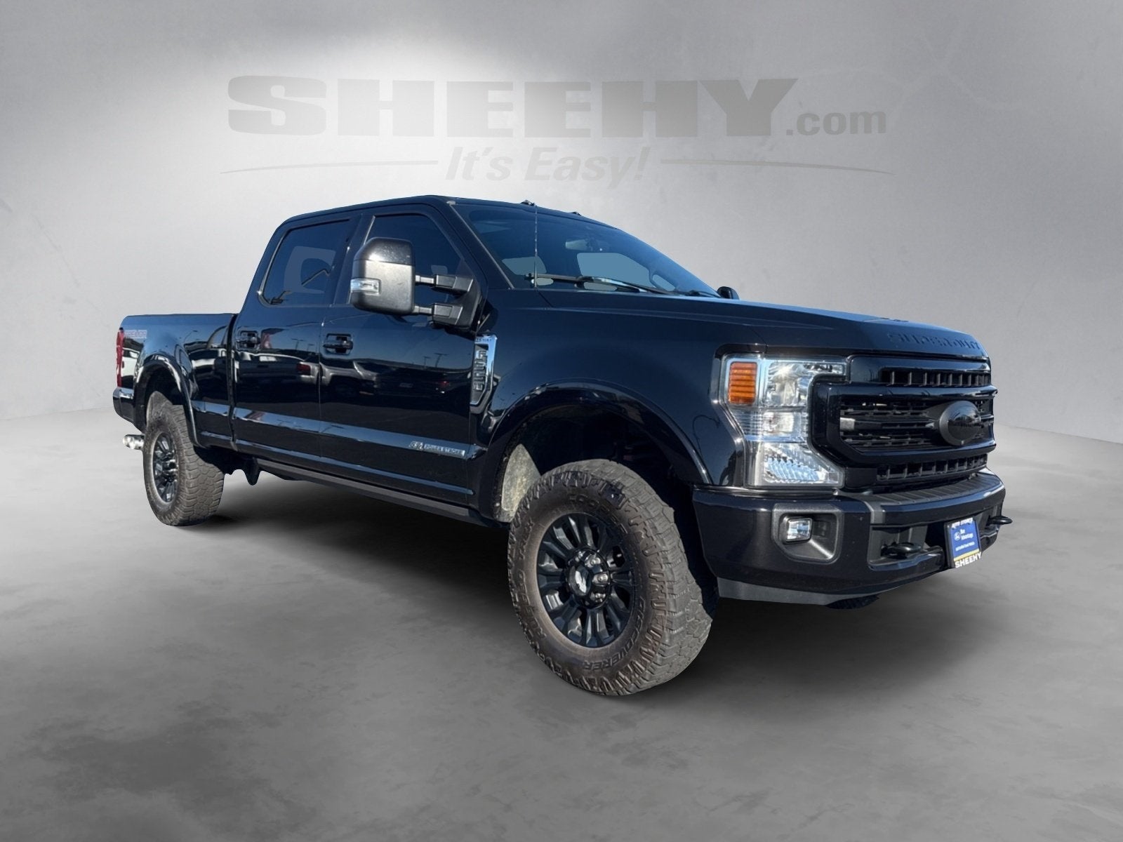 2022 Ford F-350SD Lariat