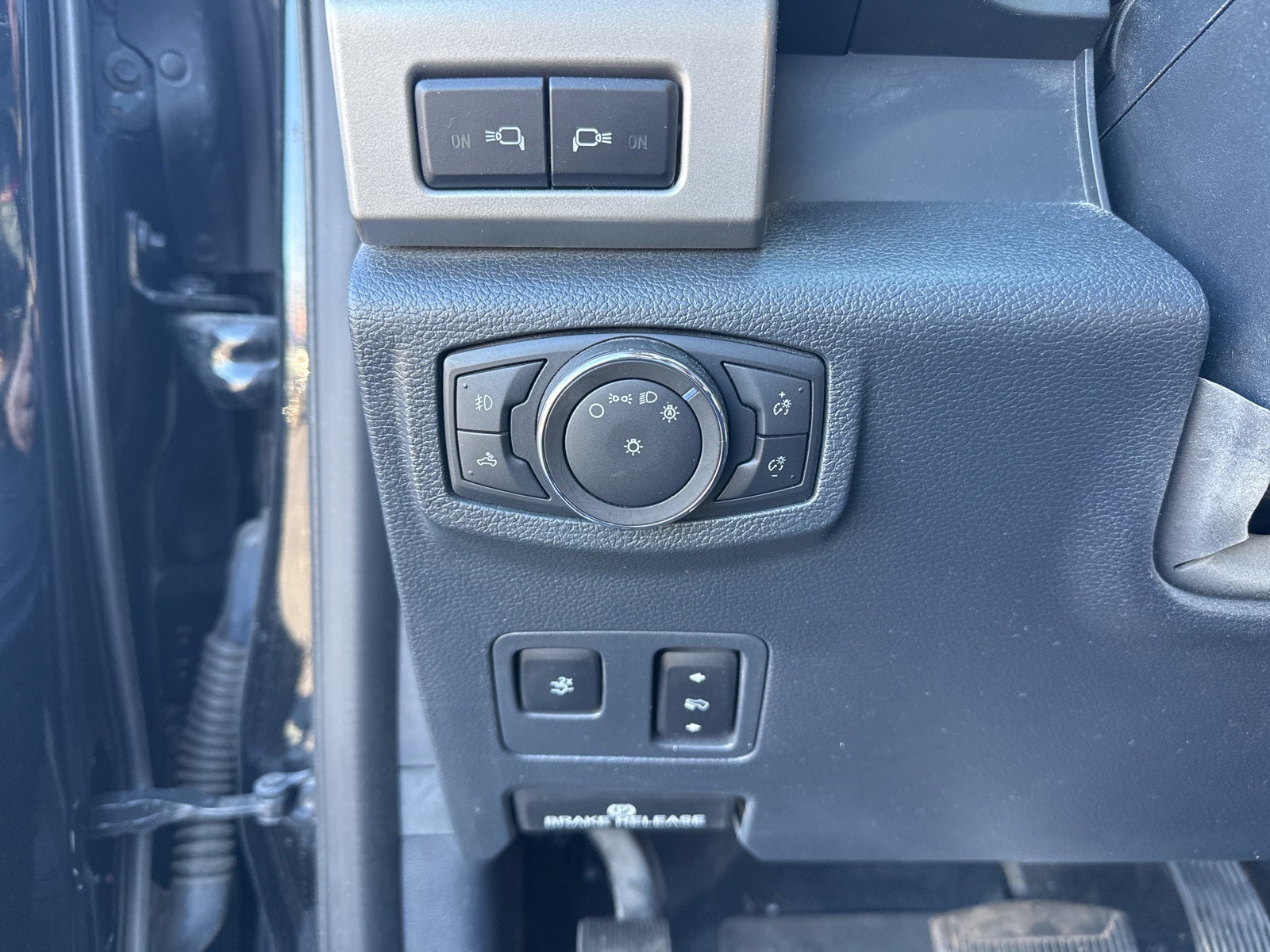 2022 Ford F-350SD Lariat