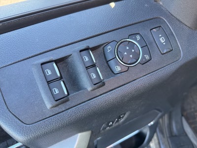 2022 Ford F-350SD Lariat