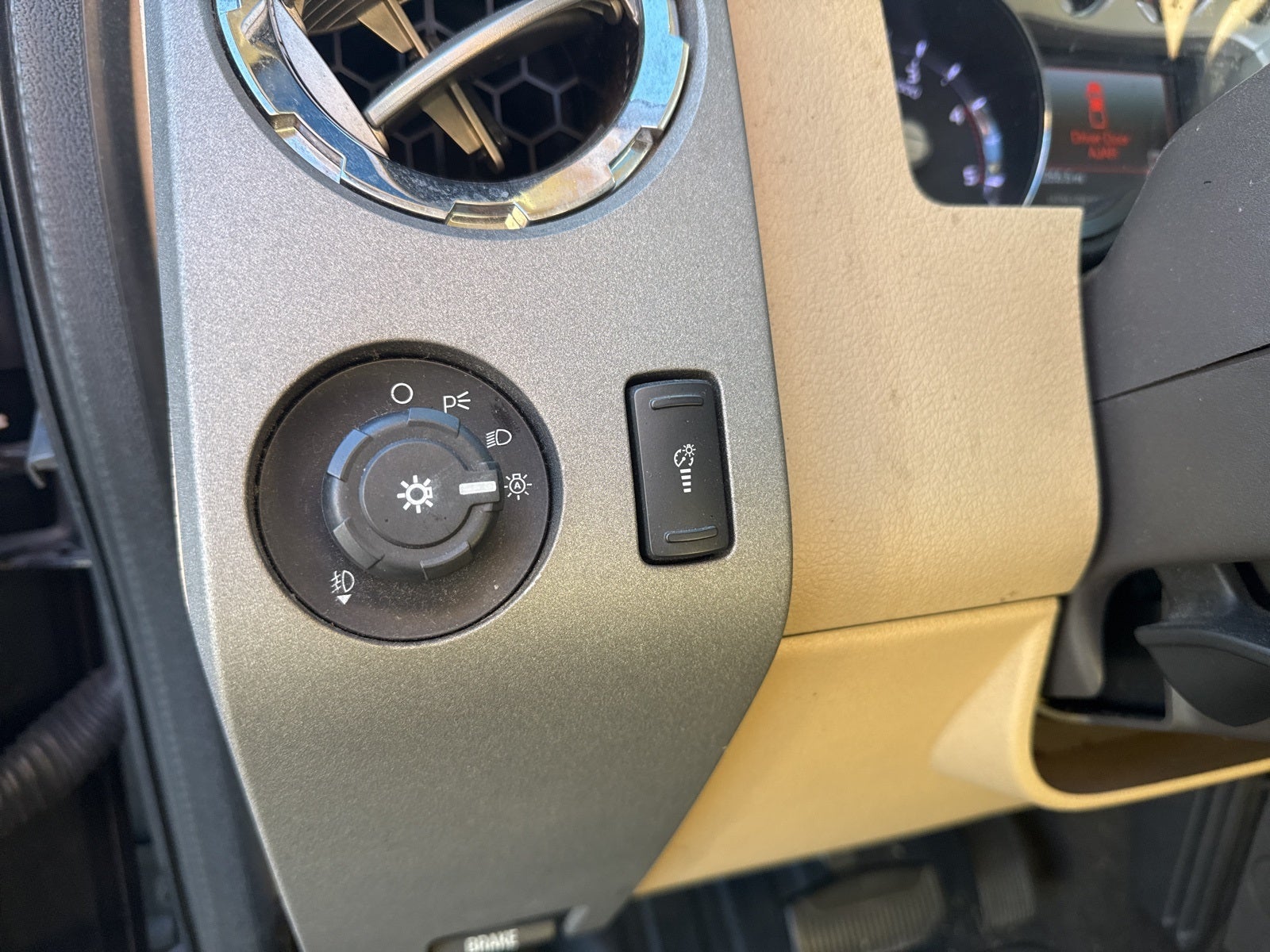 2011 Ford F-350SD Lariat