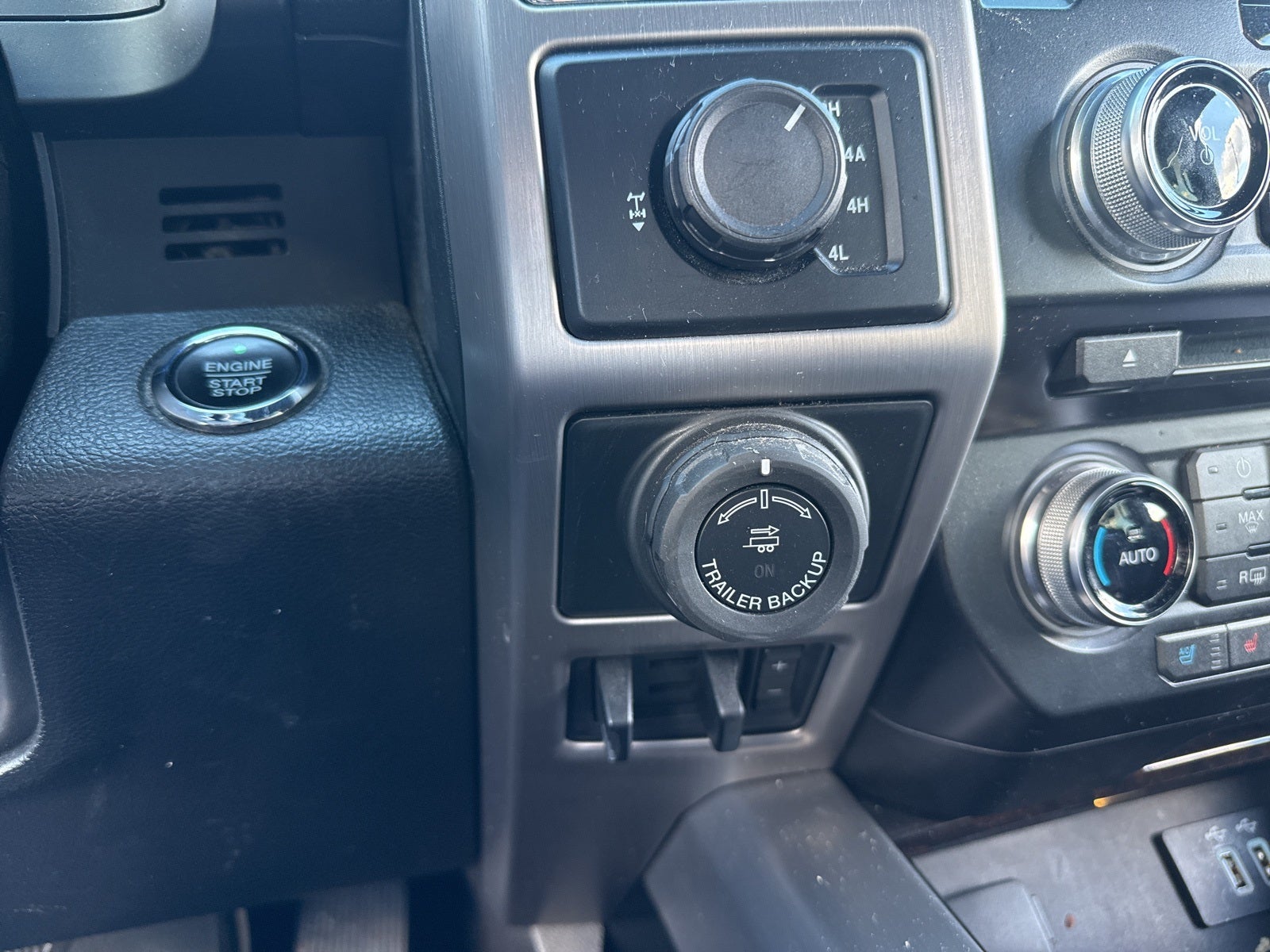 2016 Ford F-150 Platinum