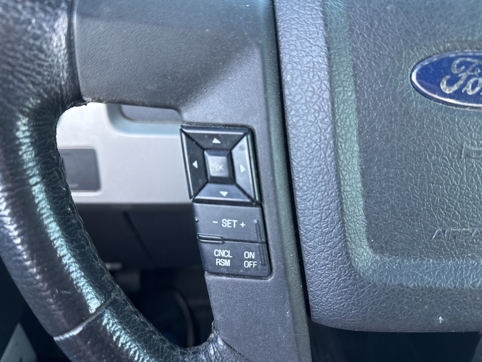 2012 Ford F-150 Lariat