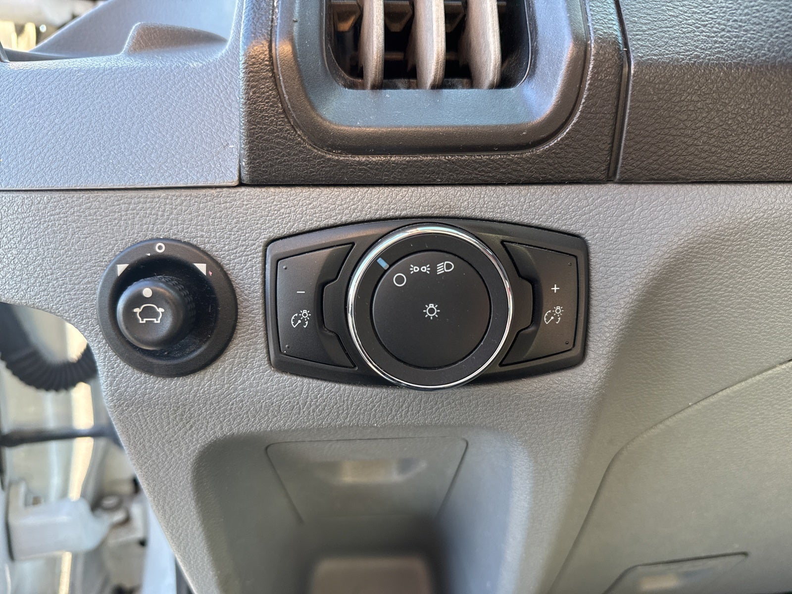 2019 Ford Transit-250 Base