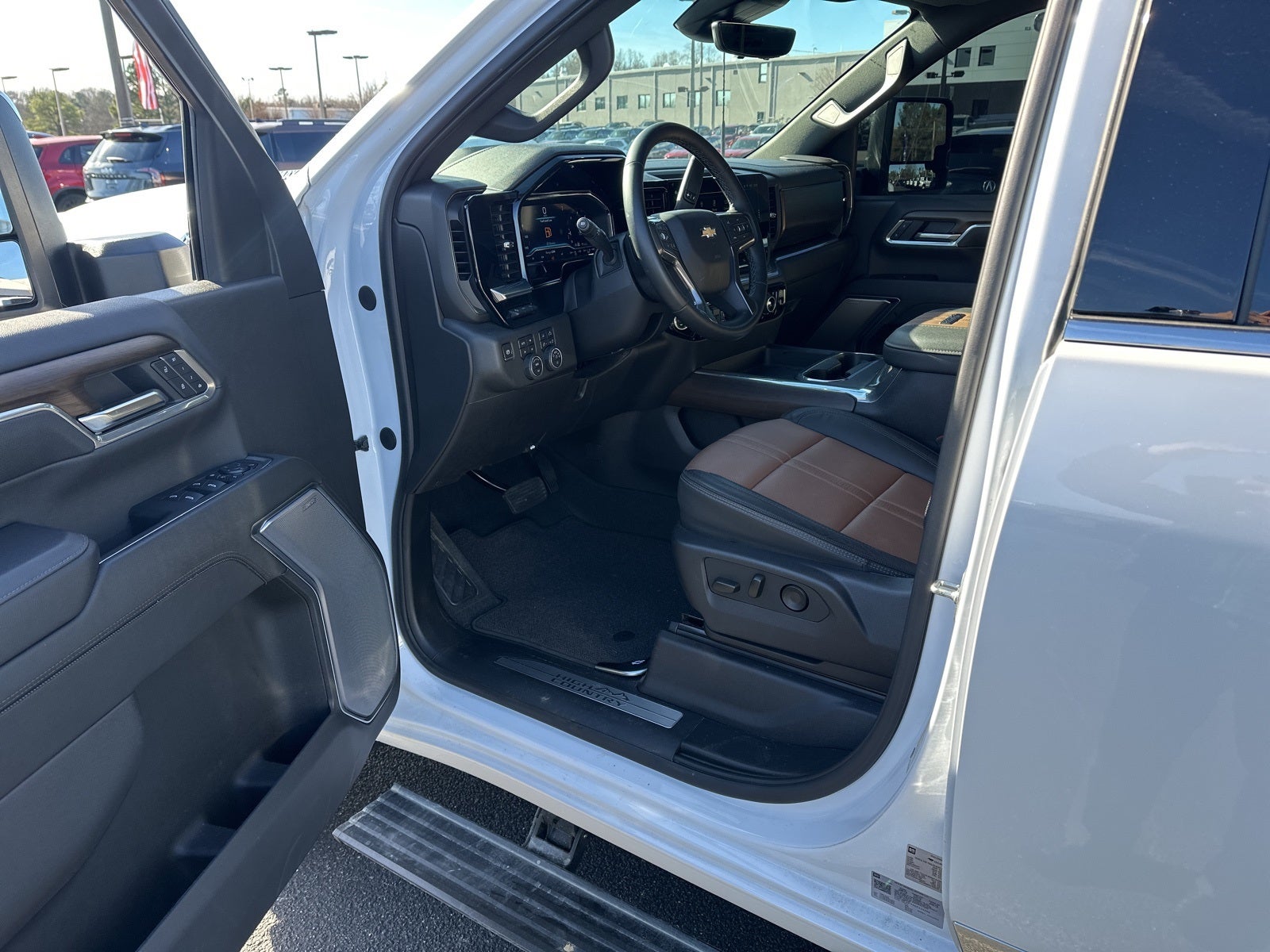 2025 Chevrolet Silverado 3500HD High Country