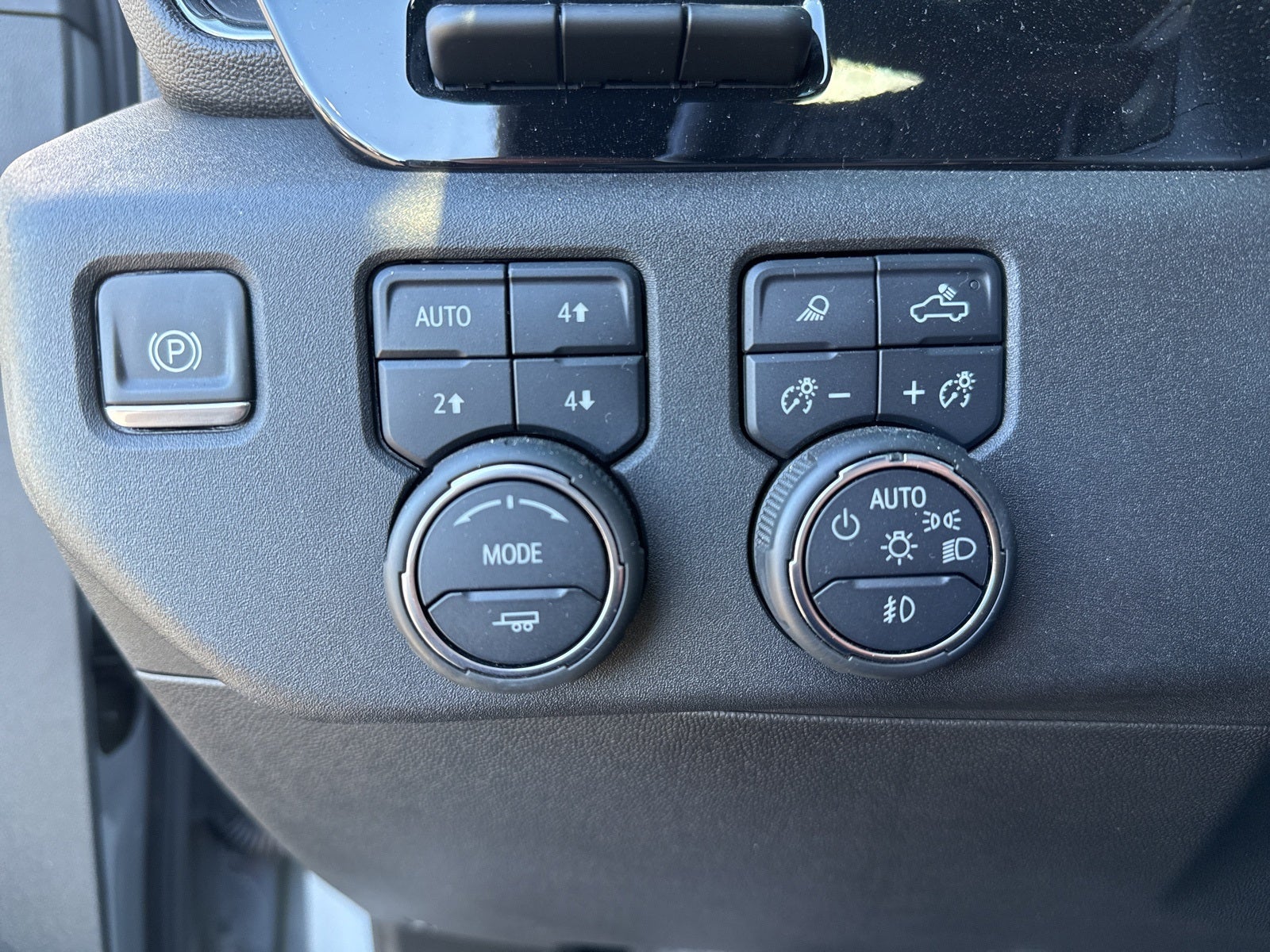 2024 Chevrolet Silverado 2500HD ZR2