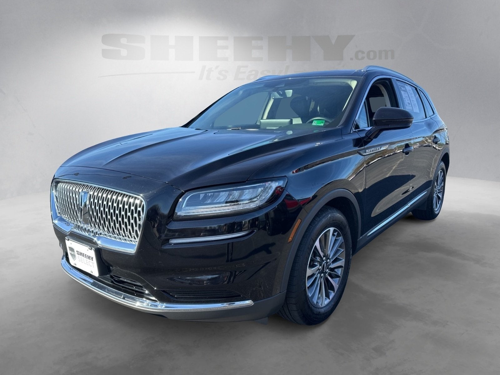 2023 Lincoln Nautilus Standard