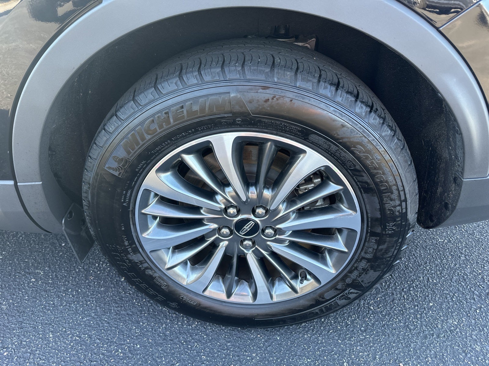 2023 Lincoln Nautilus Standard