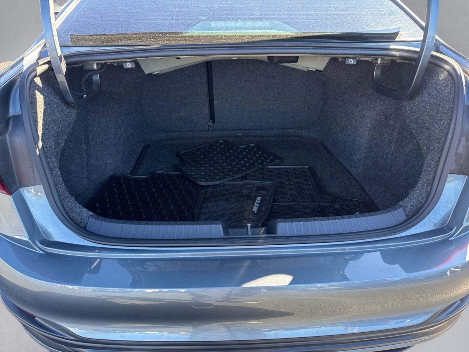 2022 Volkswagen Jetta 1.5T SE