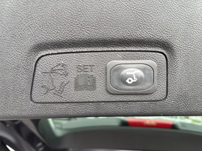 2015 Lincoln MKC Base