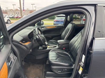 2015 Lincoln MKC Base