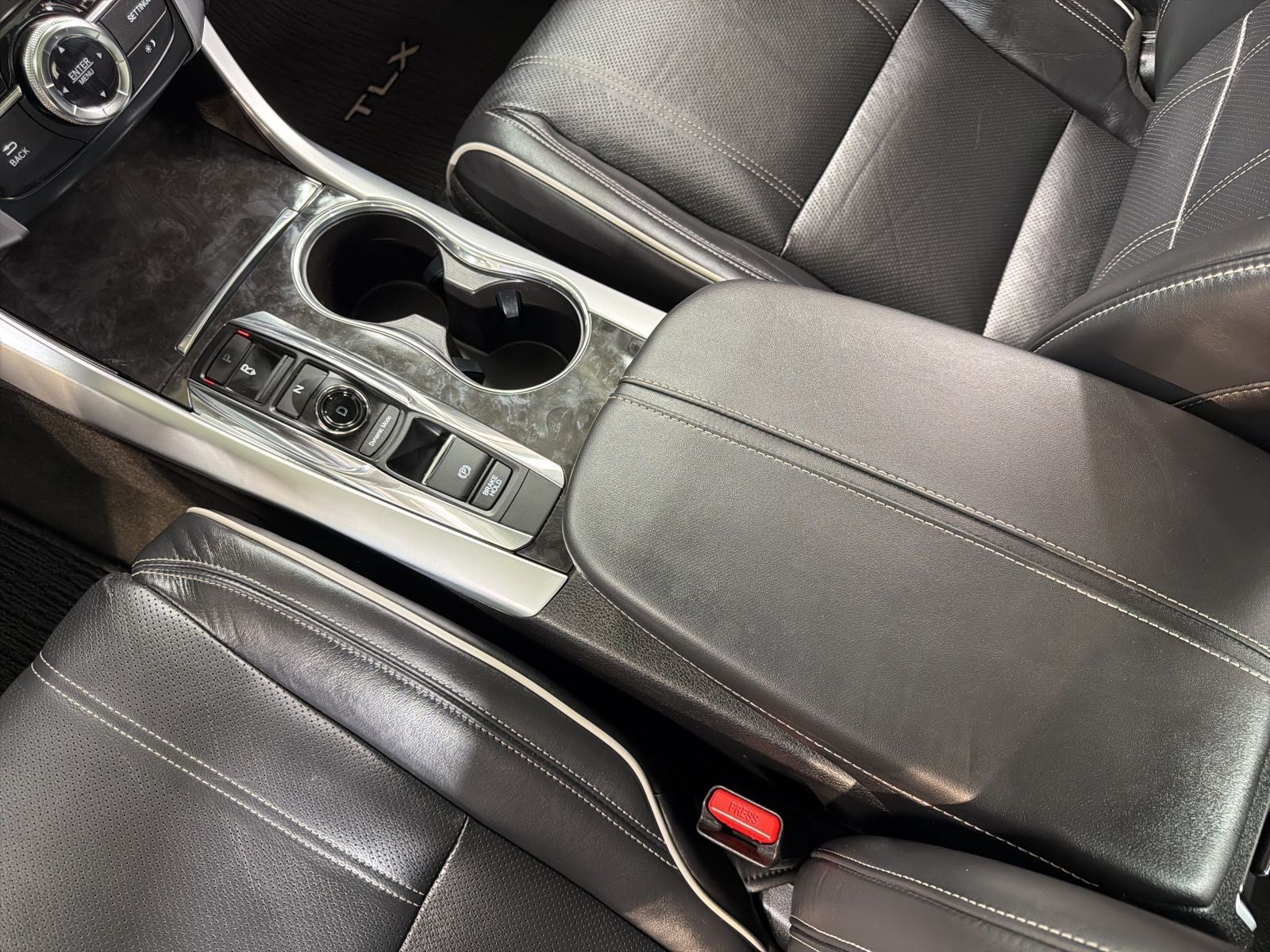 2018 Acura TLX 3.5L V6 w/Technology Package