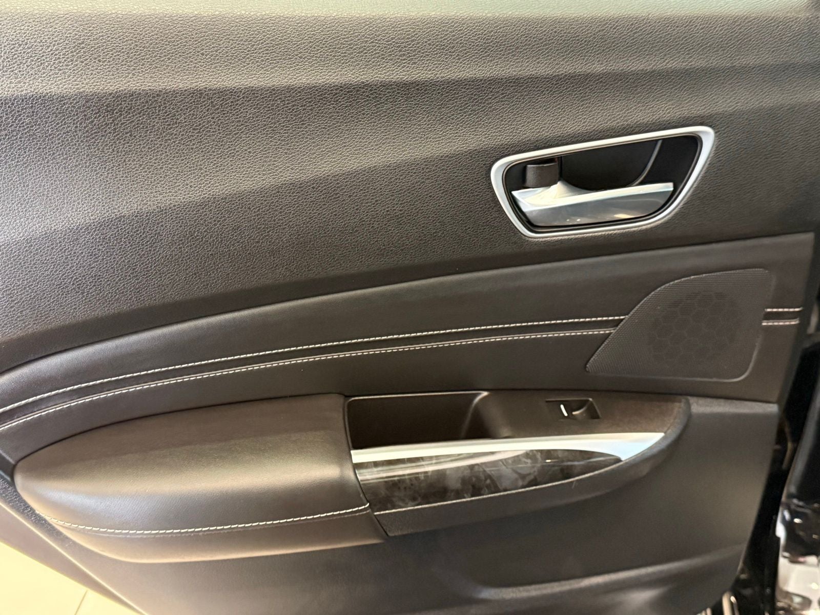 2018 Acura TLX 3.5L V6 SH-AWD w/Technology Package