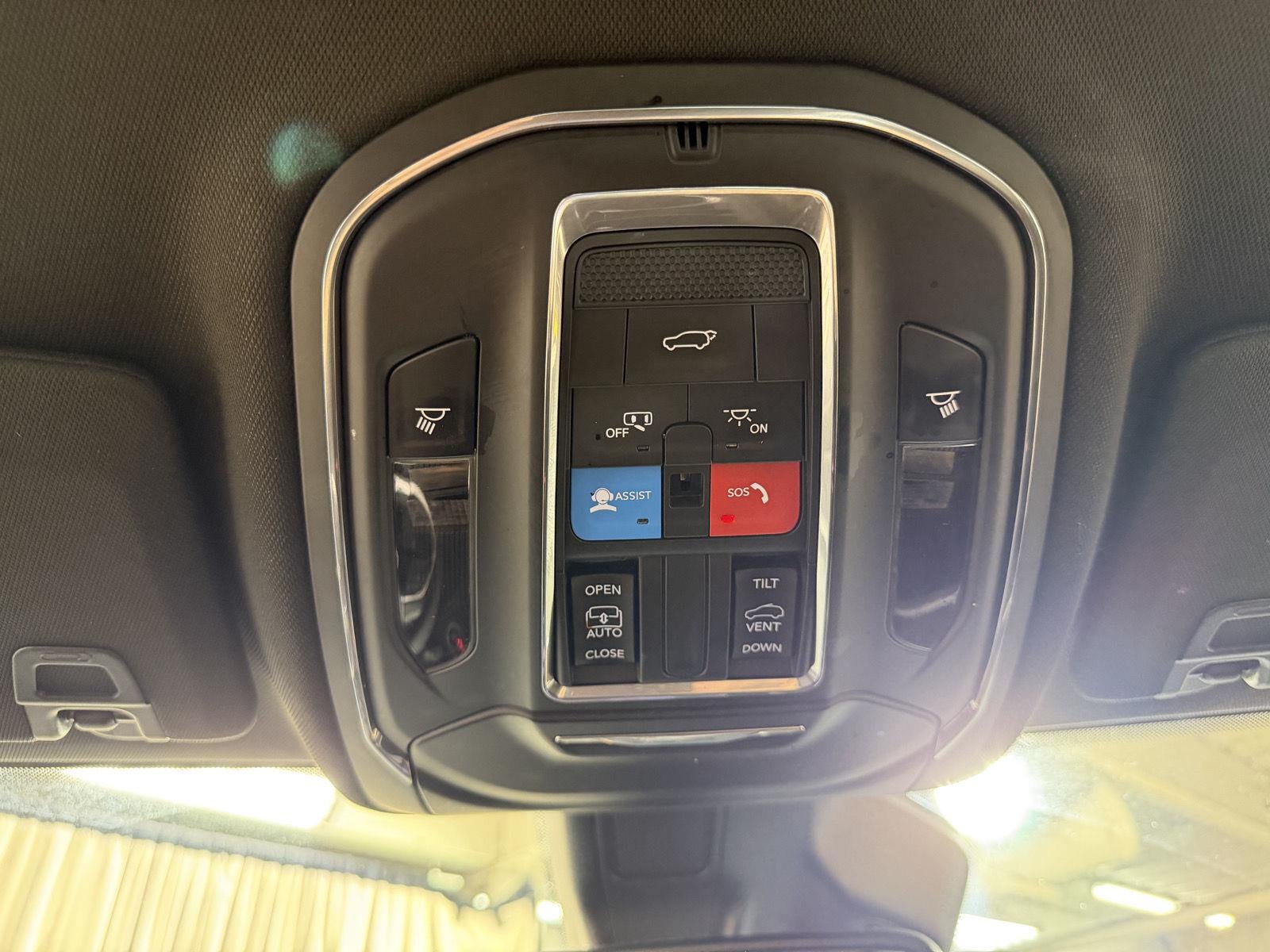 2023 Jeep Grand Cherokee L Altitude
