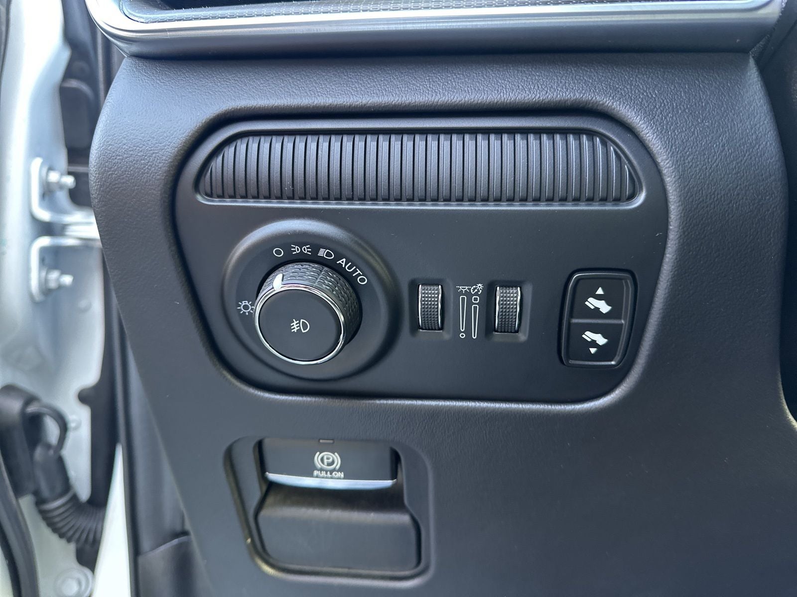 2024 Jeep Grand Wagoneer Series II OBSIDIAN