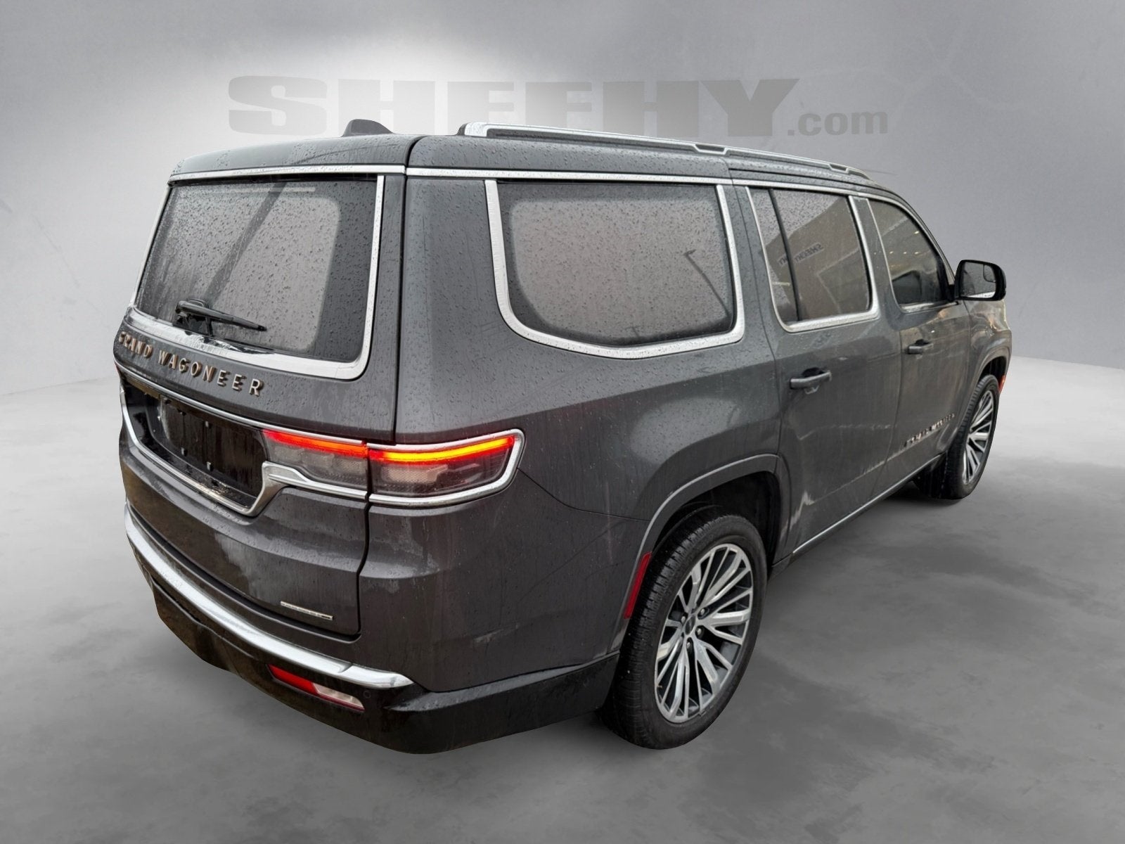 2022 Jeep Grand Wagoneer Series III