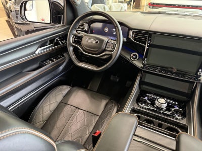 2024 Jeep Grand Wagoneer Series III