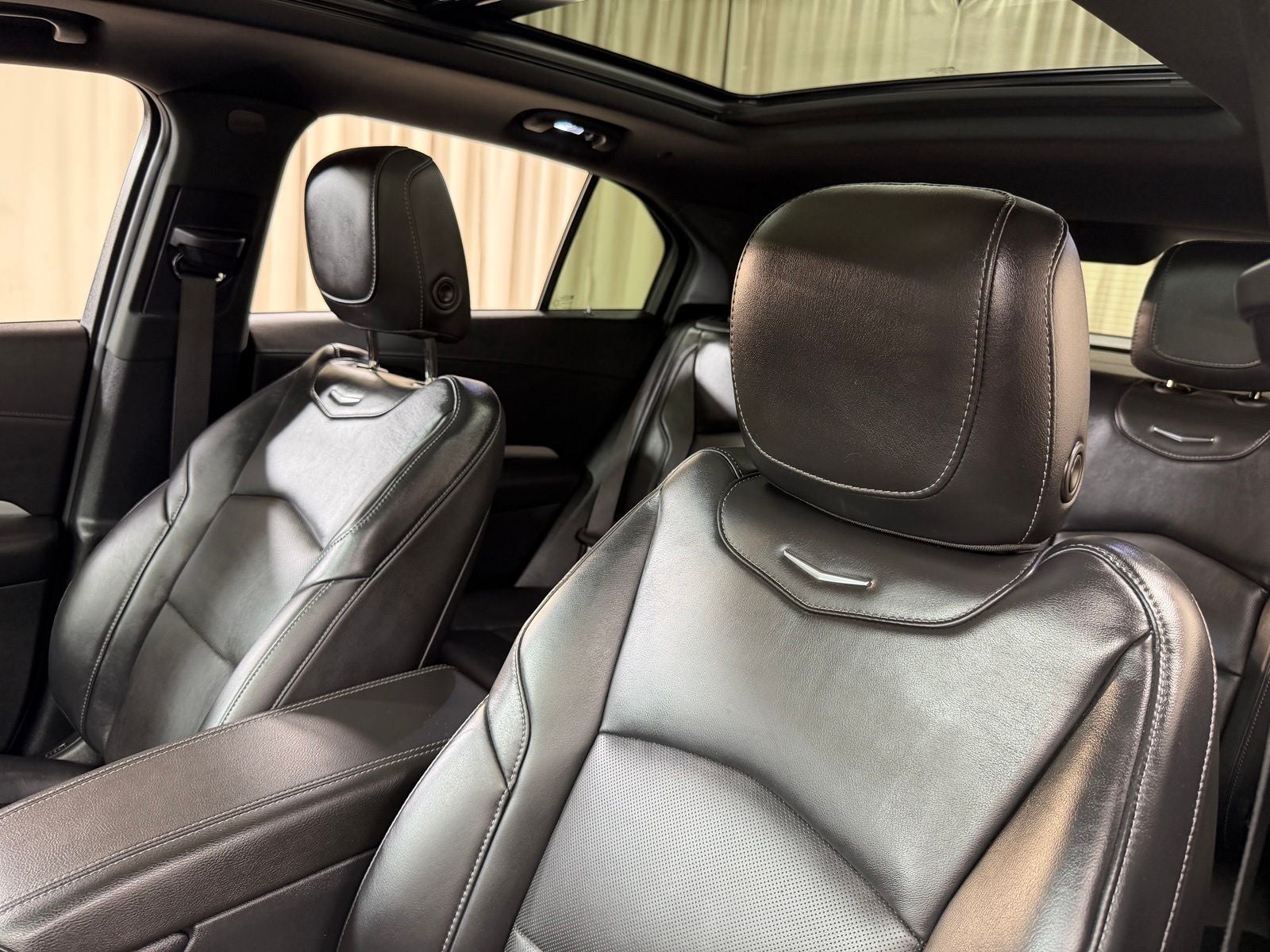 2020 Cadillac XT4 Premium Luxury