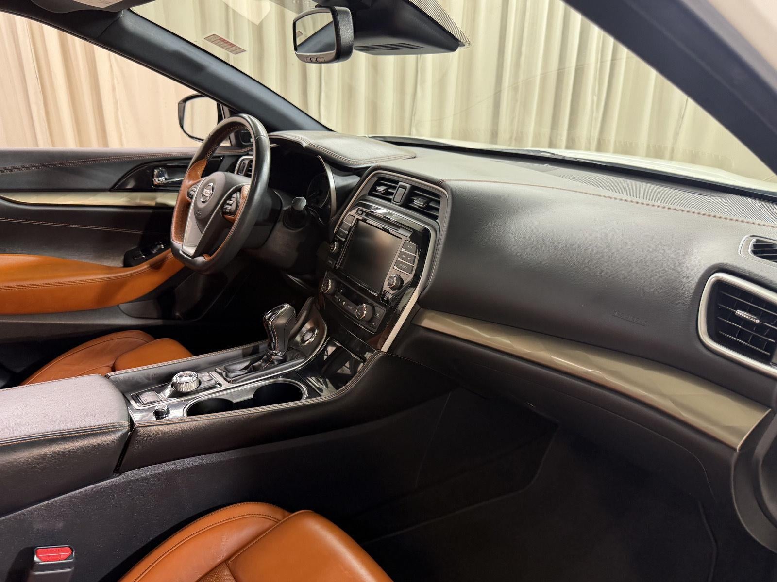 2019 Nissan Maxima Platinum