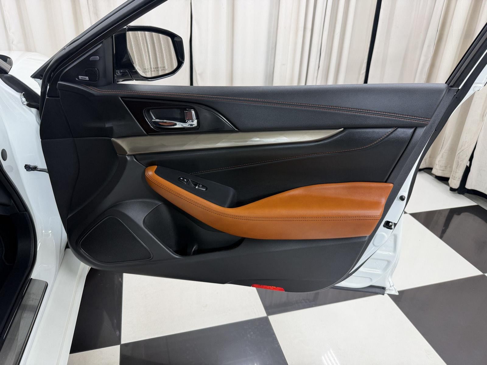 2019 Nissan Maxima Platinum