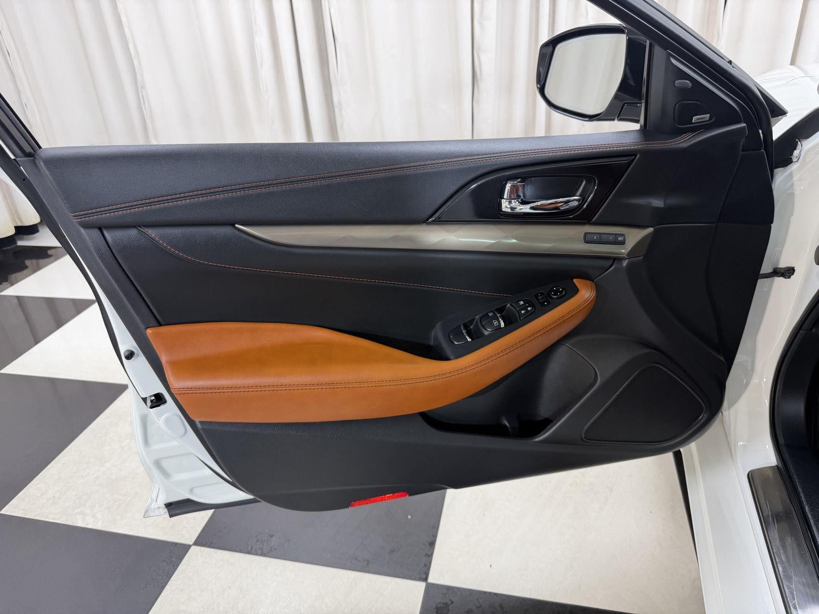2019 Nissan Maxima Platinum