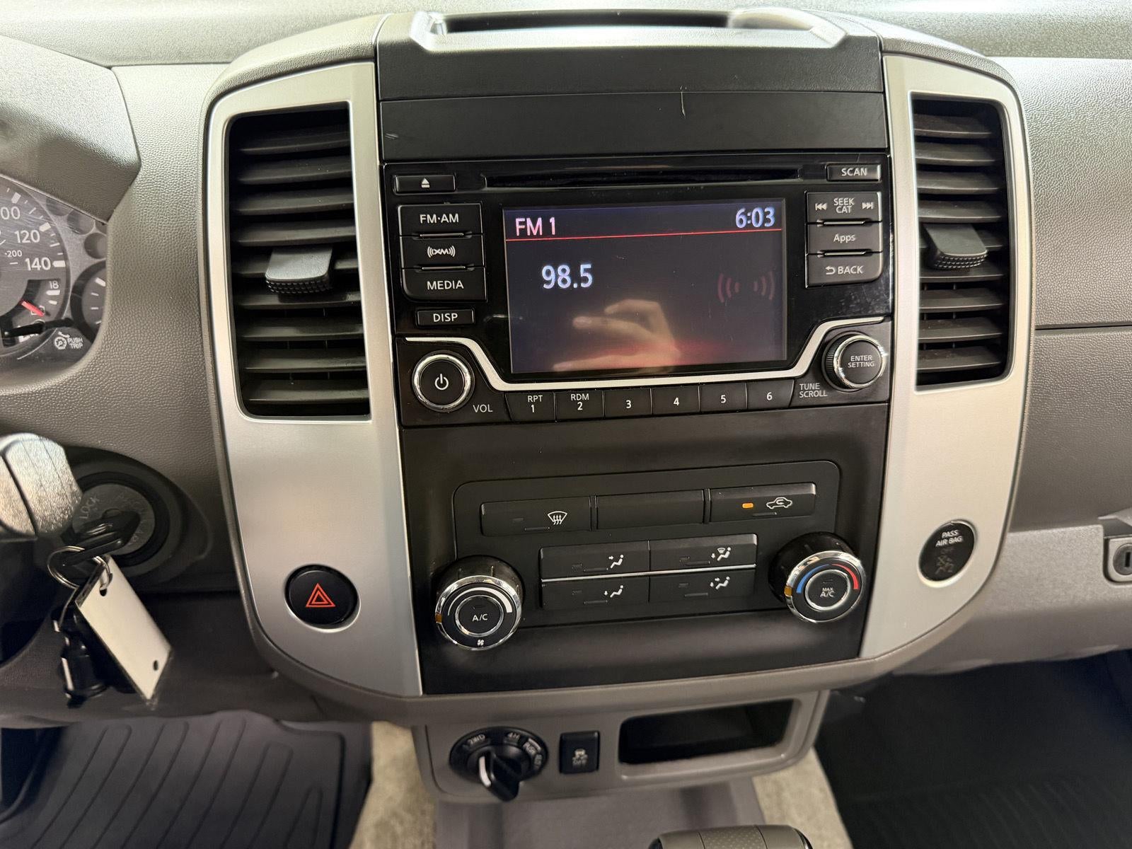 2016 Nissan Frontier SV