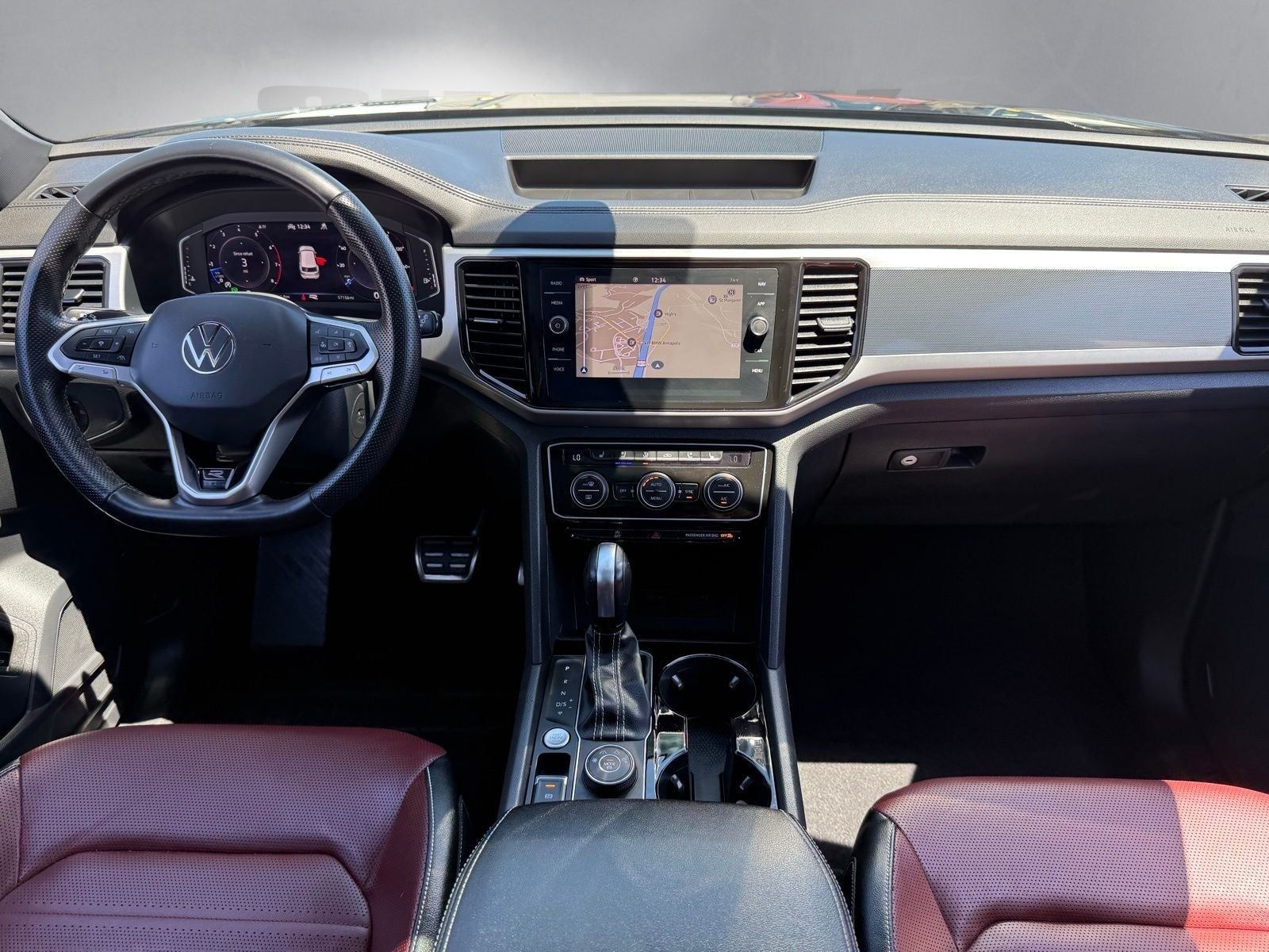 2022 Volkswagen Atlas Cross Sport 3.6L V6 SEL Premium R-Line