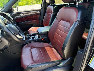 2022 Volkswagen Atlas Cross Sport 3.6L V6 SEL Premium R-Line