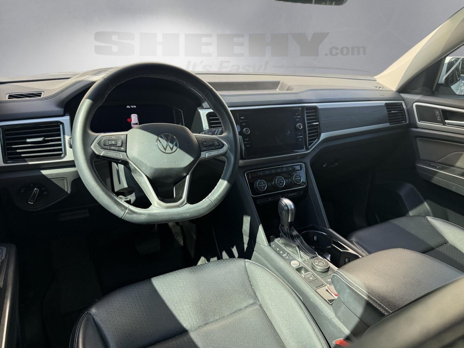 2022 Volkswagen Atlas 3.6L V6 SE w/Technology
