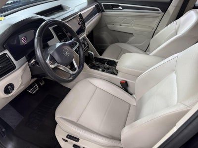 2023 Volkswagen Atlas 3.6L V6 SEL R-Line Black