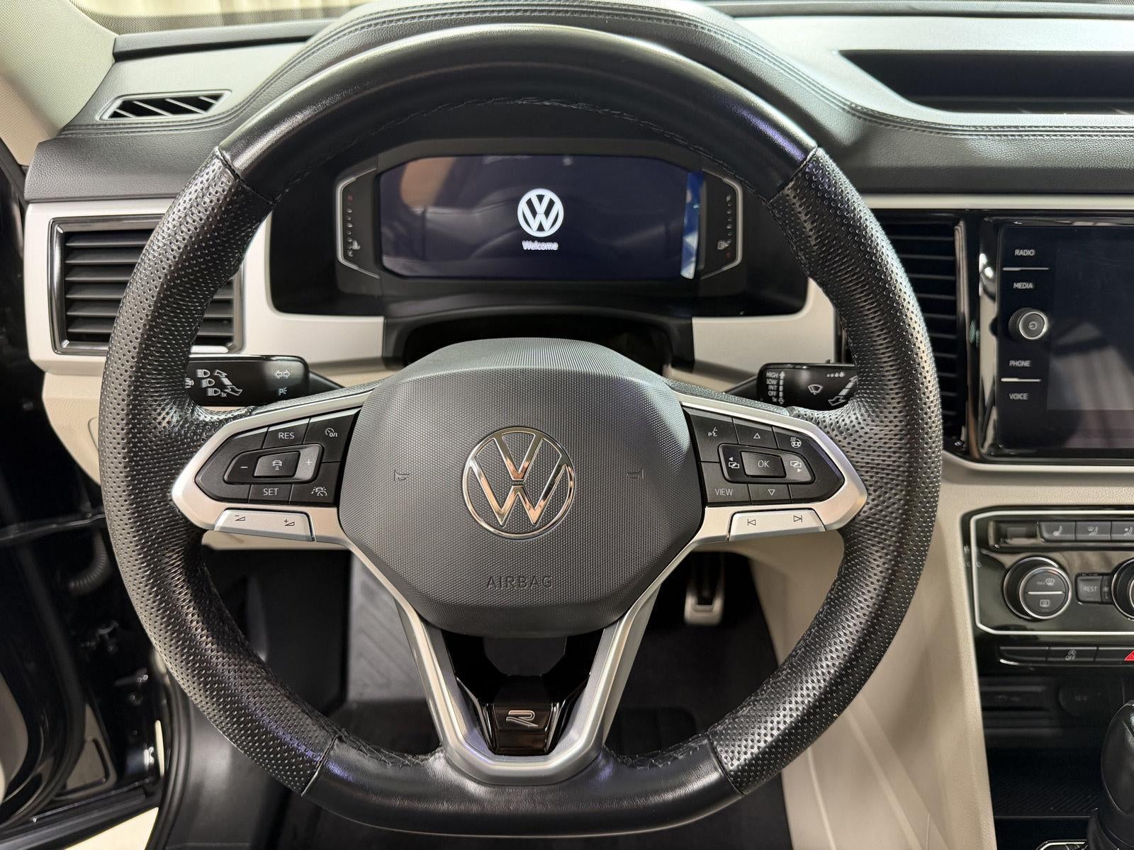 2023 Volkswagen Atlas 3.6L V6 SEL R-Line Black