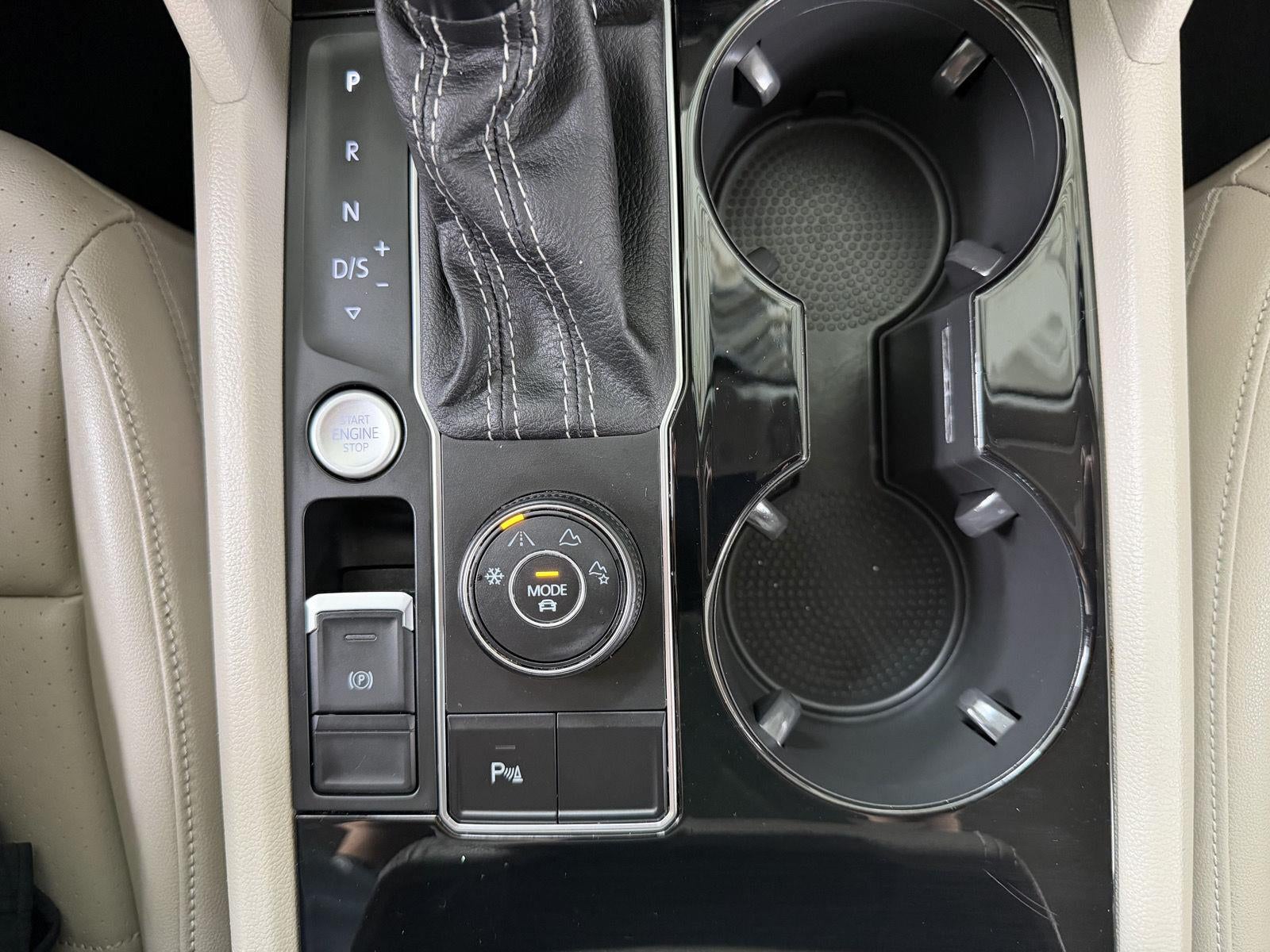 2023 Volkswagen Atlas 3.6L V6 SEL R-Line Black