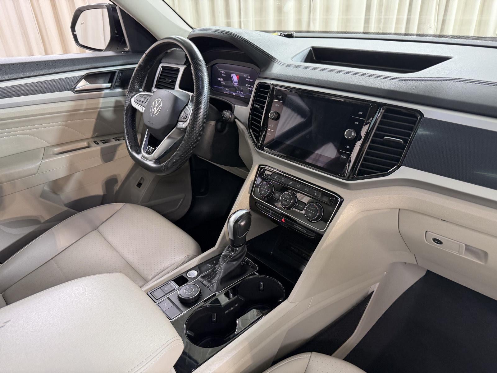2023 Volkswagen Atlas 3.6L V6 SEL R-Line Black