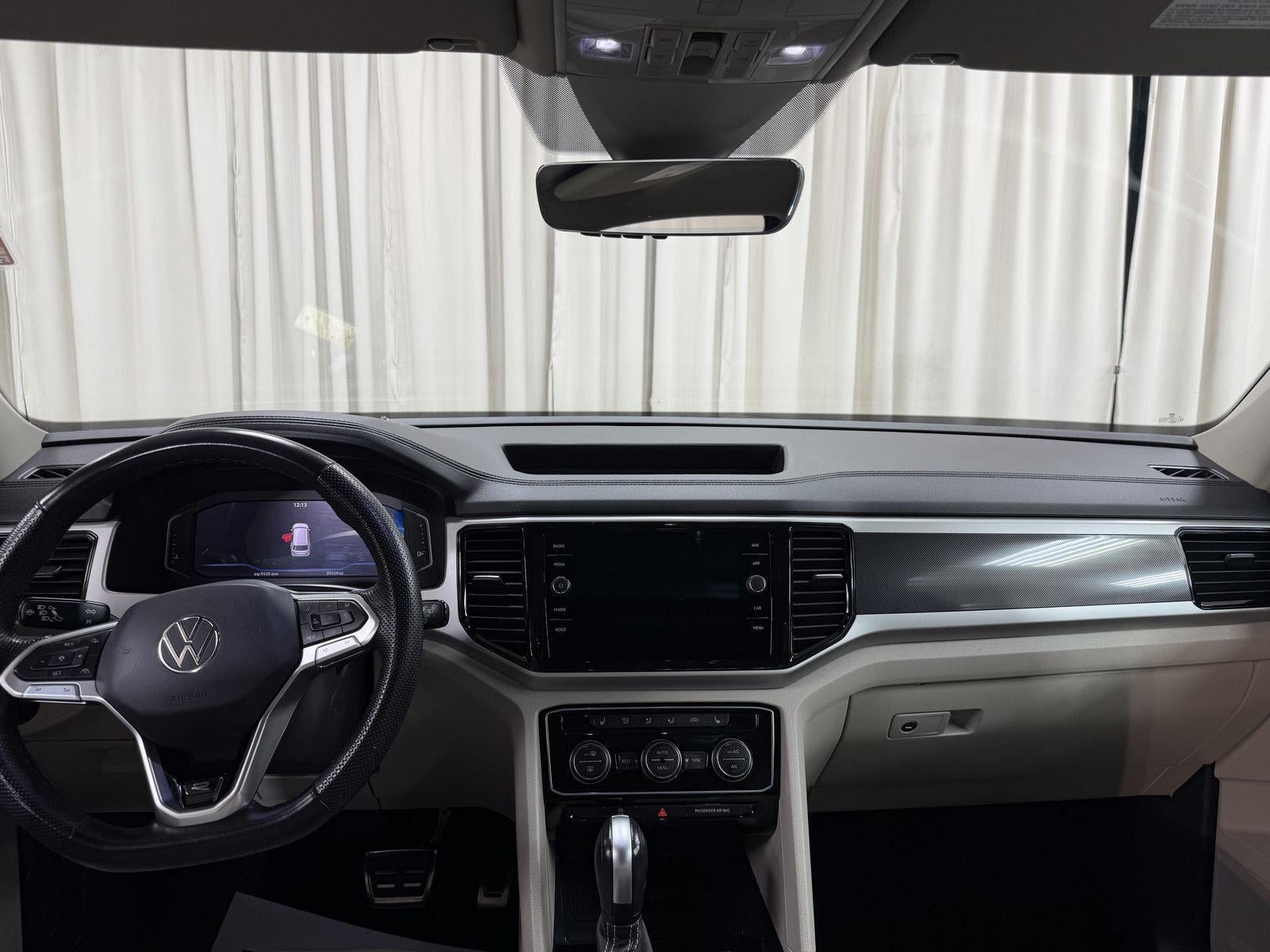 2023 Volkswagen Atlas 3.6L V6 SEL R-Line Black