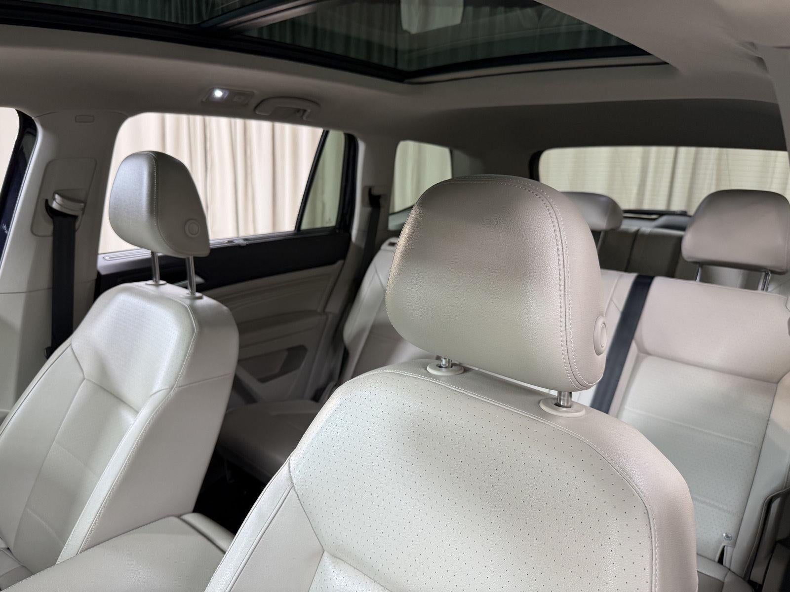 2023 Volkswagen Atlas 3.6L V6 SEL R-Line Black