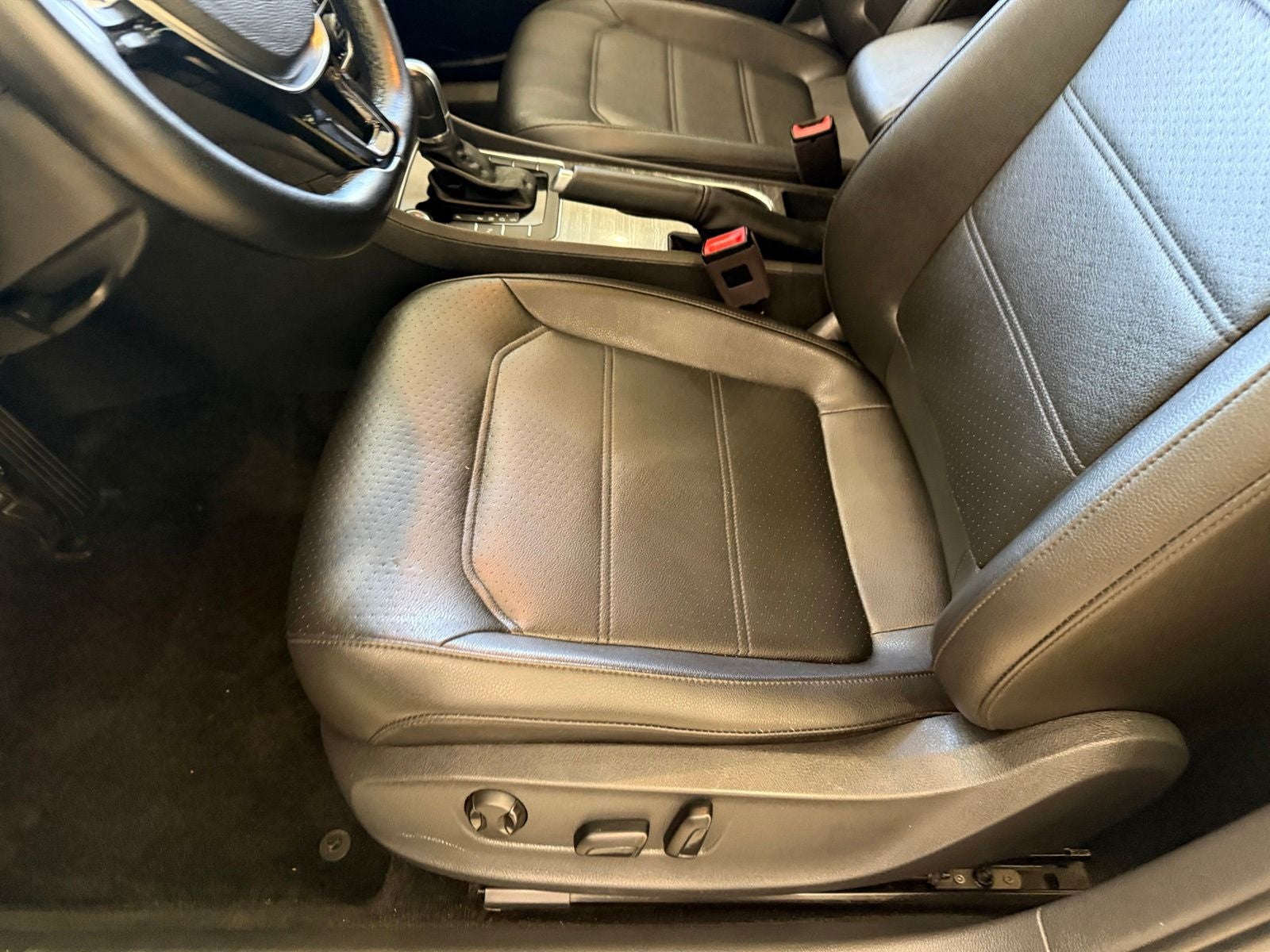 2018 Volkswagen Passat 2.0T SE w/Technology w/Technology