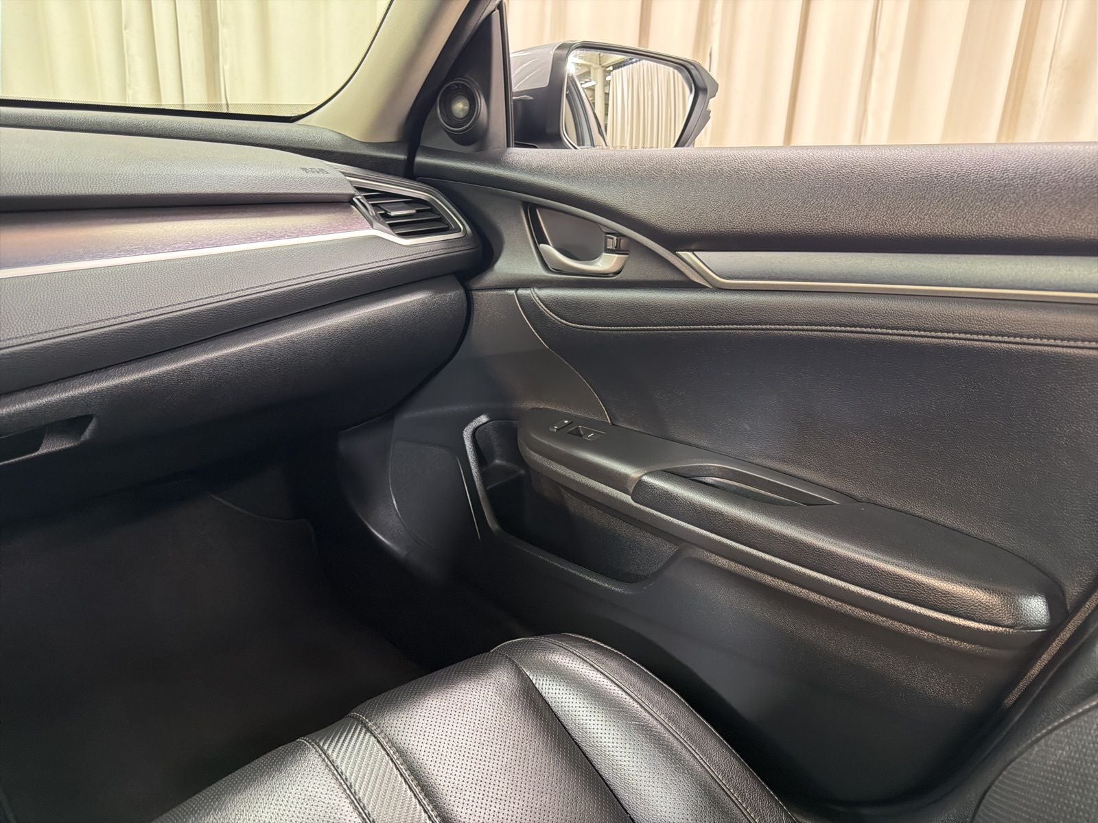 2017 Honda Civic Touring