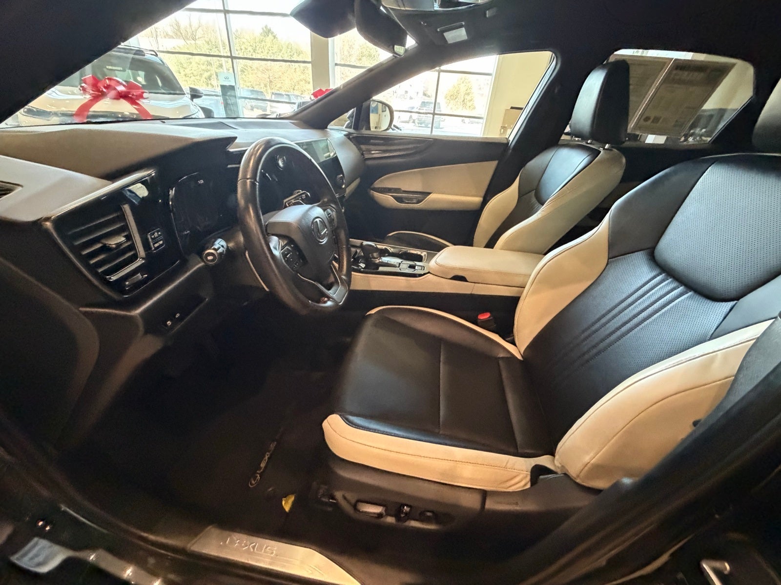 2024 Lexus NX 250 Base